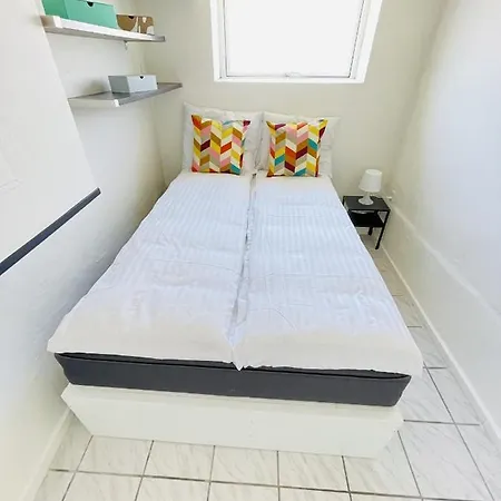 Aday - Charming With Terrace *