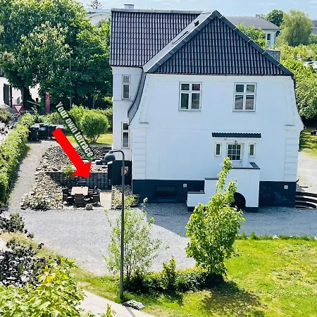 アパート Aday - Charming With Terrace オールボー