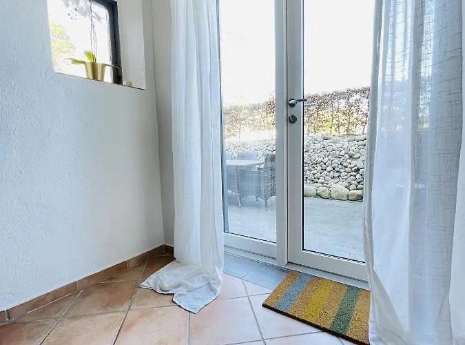 Lejlighed Aday - Charming With Terrace *