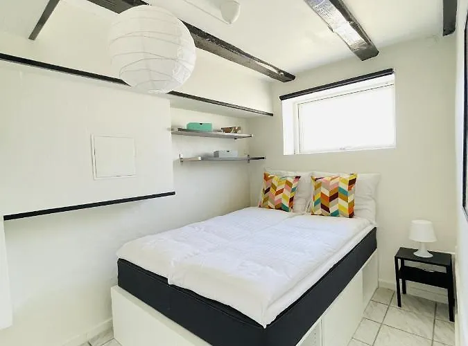 Aday - Charming With Terrace