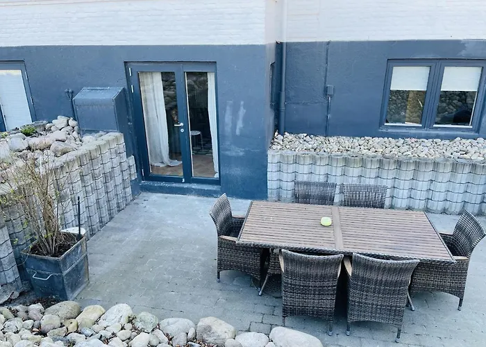 Lejlighed Aday - Charming With Terrace Aalborg